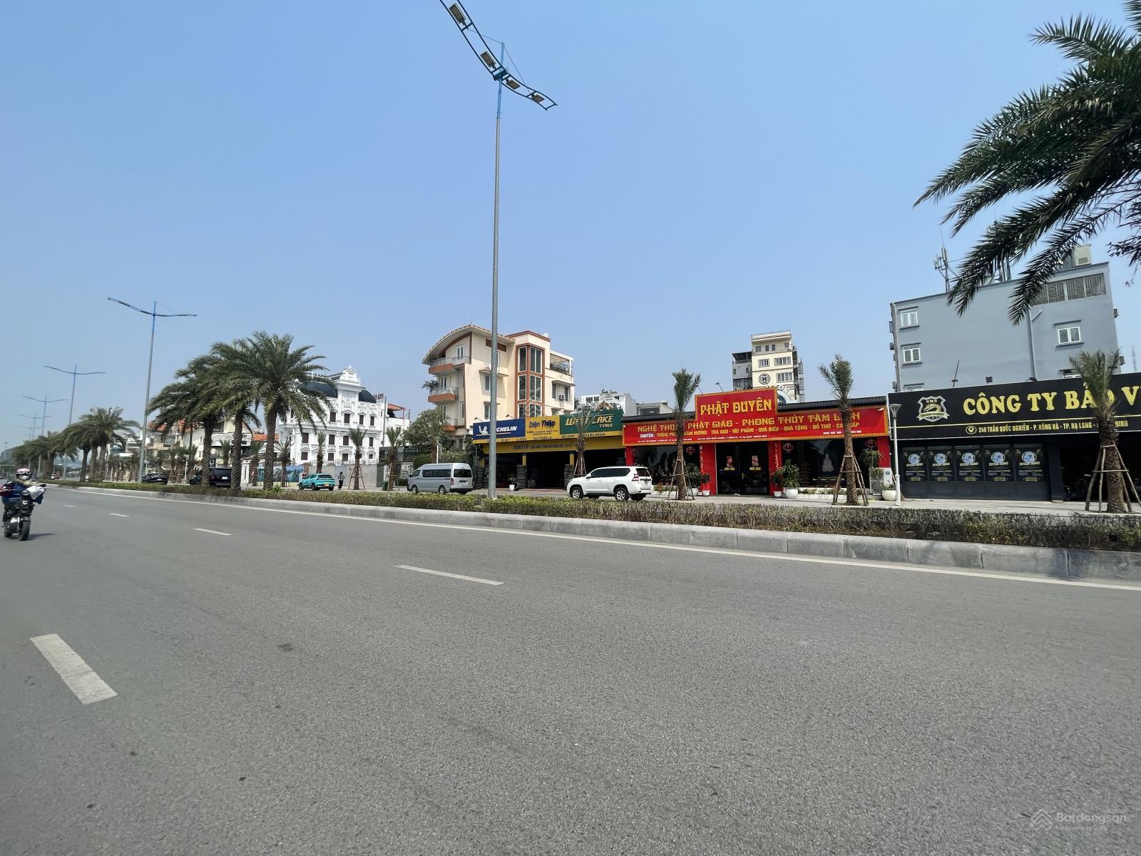Bán đất 296m2, Mt: 15m bám mặt biển đường Trần Quốc Nghiễn, Hạ Long: 275tr/m2