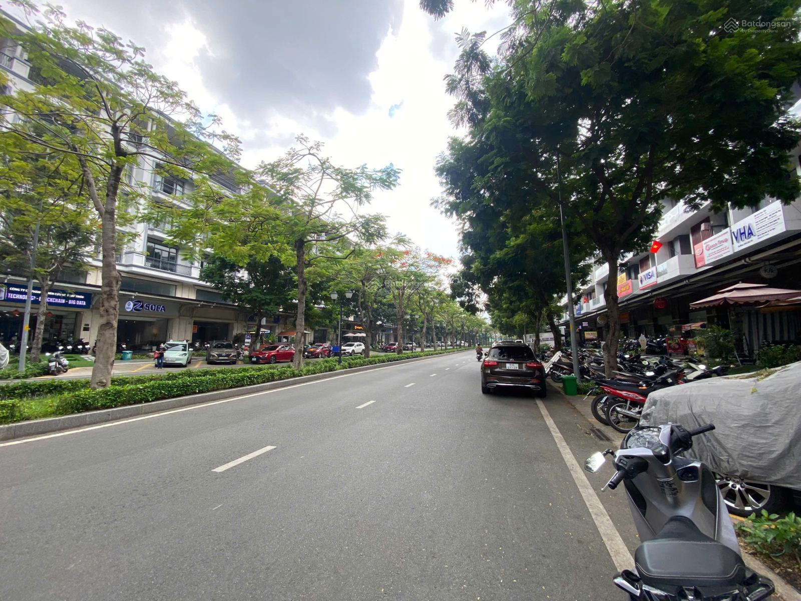 Duy nhất nhà 6 tầng mặt tiền Nguyễn Thị Nhung, hoàn thiện nội thất có thang máy, SHR giá 27,5 tỷ