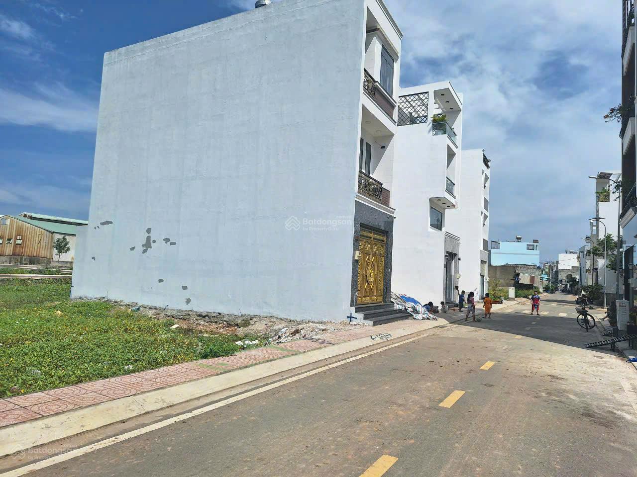 Bán đất đường Nguyễn Duy Phương - Tân Kiên - Bình Chánh 114m2 - Gần chợ Bờ Ngựa, QL1A 600m