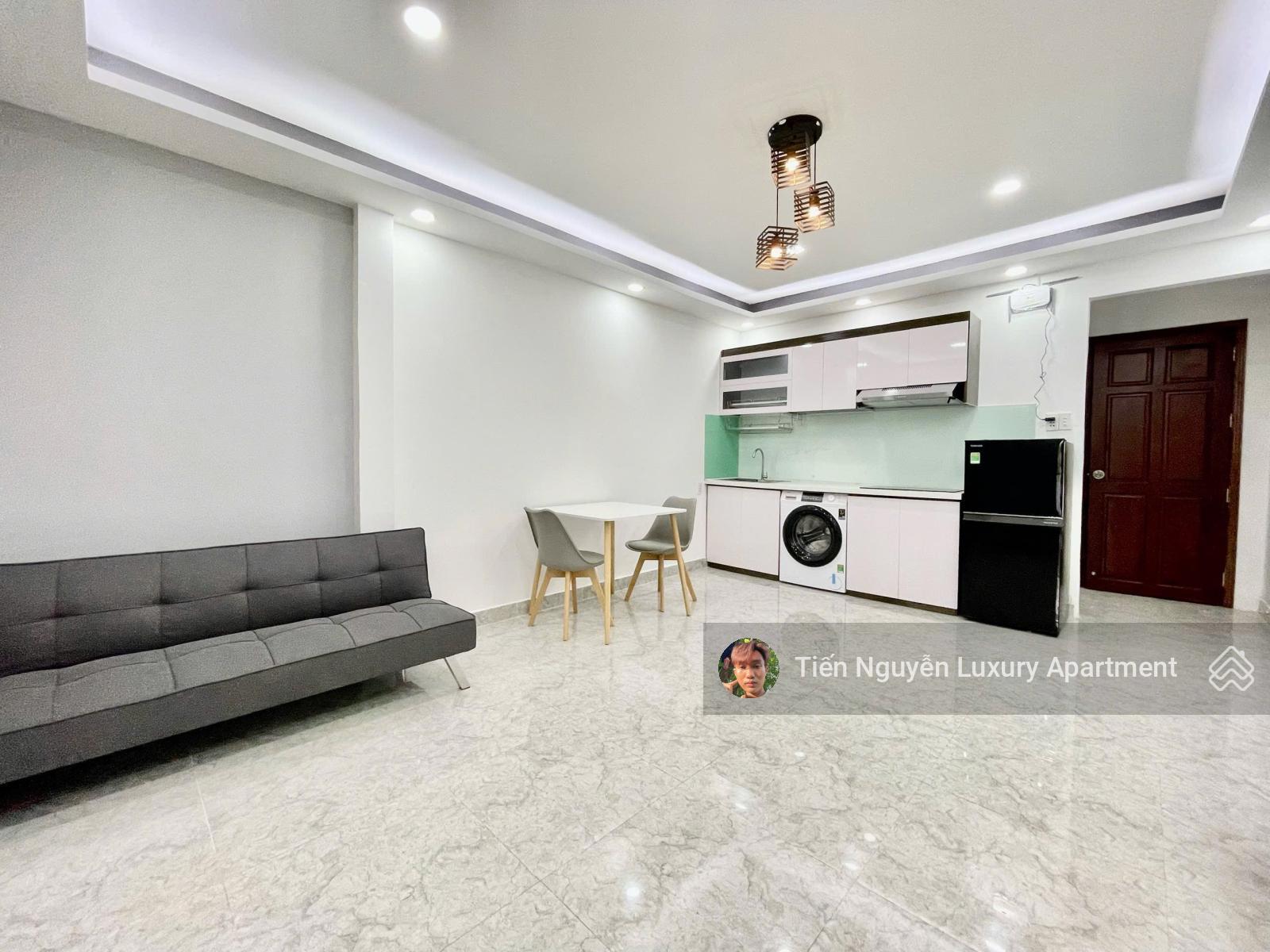 Siêu phẩm 1 phòng ngủ, 50m2 ban công ngay chợ Tân Định - Công viên Lê Văn Tám - Nhà Thờ Đức Bà
