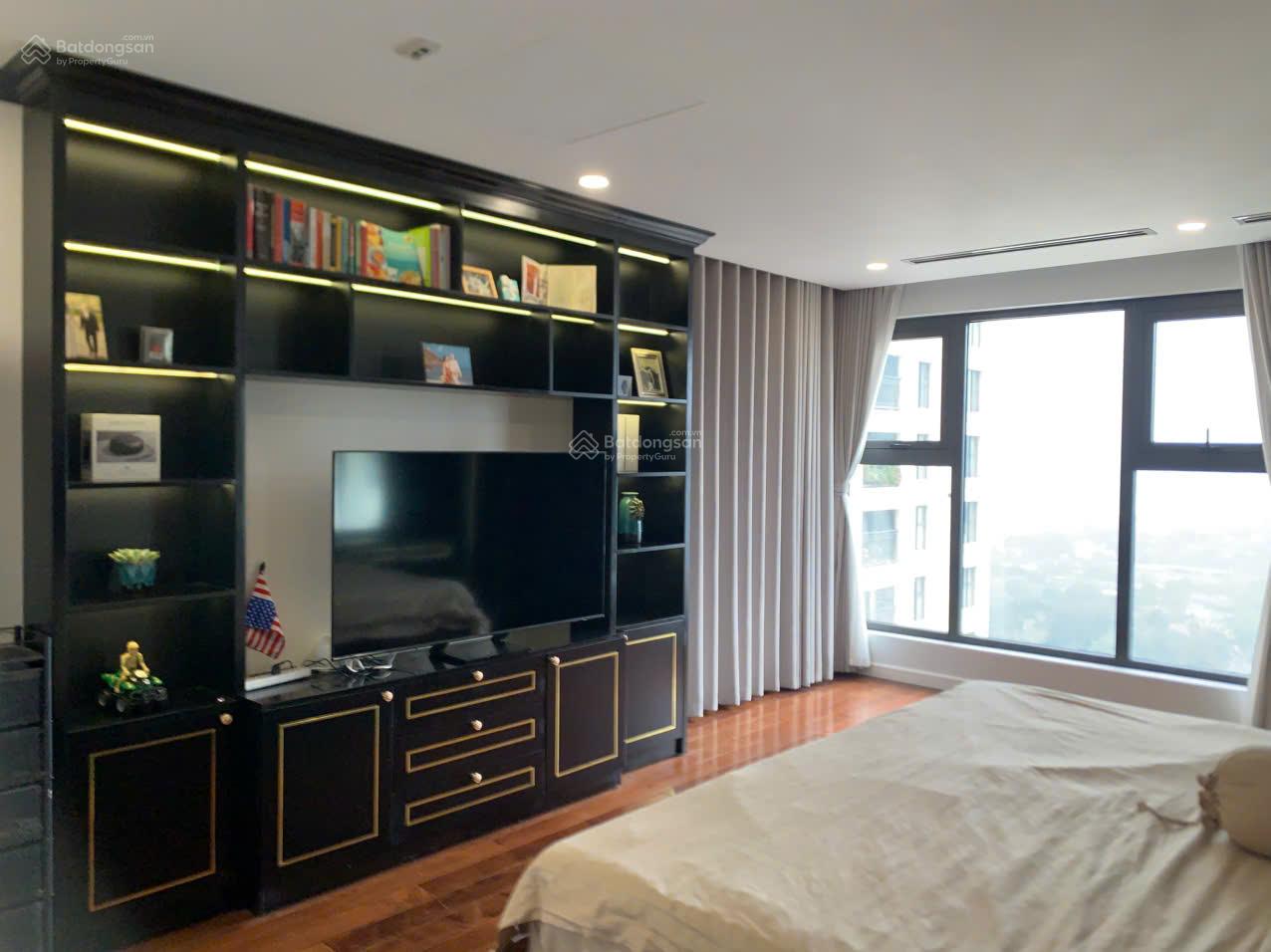 Hot siêu vip 3 ngủ 146m2 view hồ đẹp nhất tháng 7 tòa D'. Le Roi Soleil số 59 Xuân Diệu, Tây Hồ