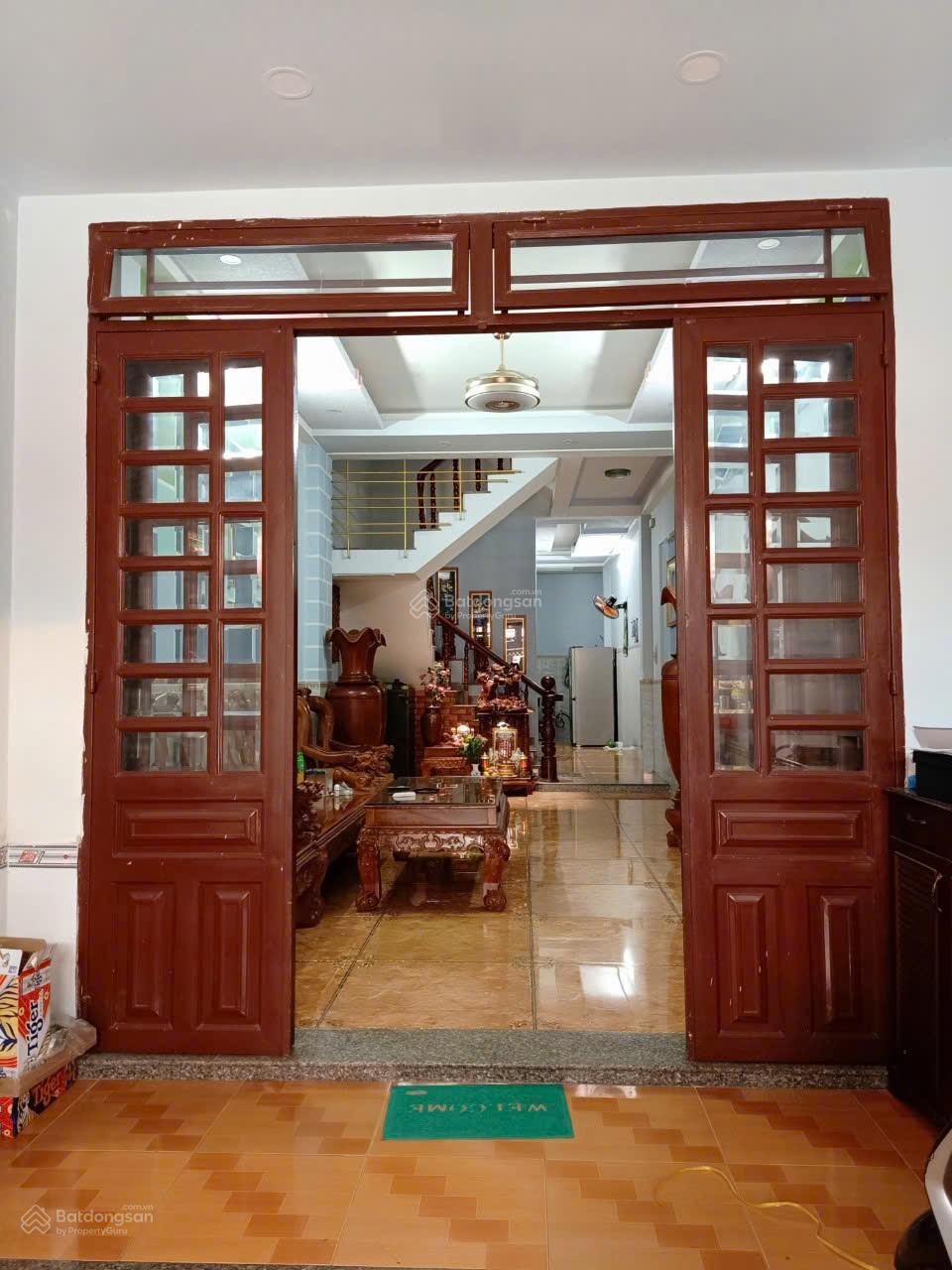 Bán NR siêu hot ở Huỳnh Thị Hai, 5,3 tỷ, 110m2, 5PN, 3WC, Q12, HCM