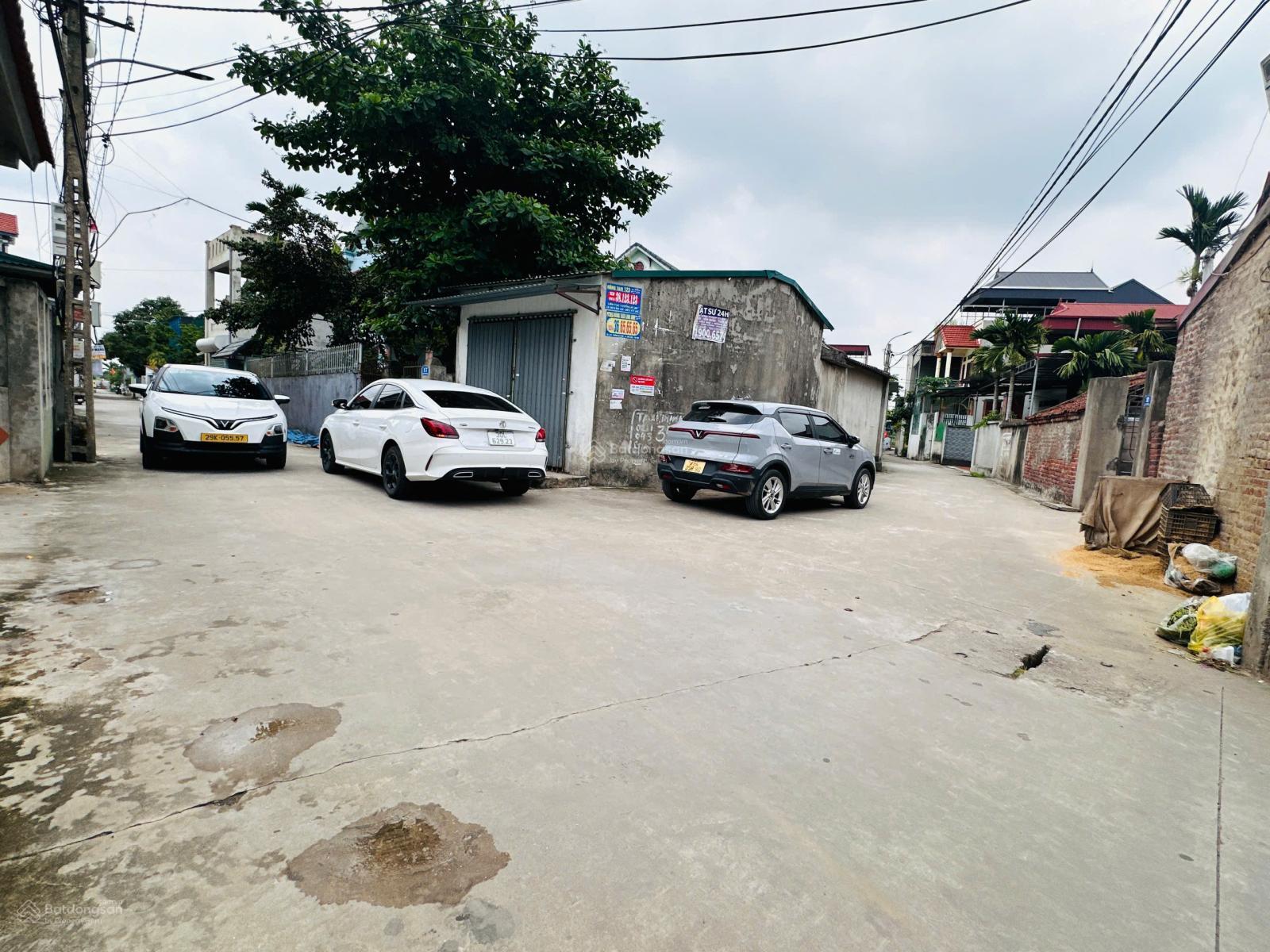 Hàng đẹp giá rẻ tại Đông Lai - Quang Tiến - SS đường thông ô tô sát trục chính. LH 0976 677 *** Hàng đẹp giá rẻ tại Đông Lai - Quang Tiến - SS đường thông ô tô sát trục chính. LH 0976 677 ***
