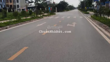 Bán 88m2 trung tâm Trâu Quỳ, mặt tiền 4,2m, đường 8m có vỉa hè, ô tô đỗ ngày đêm