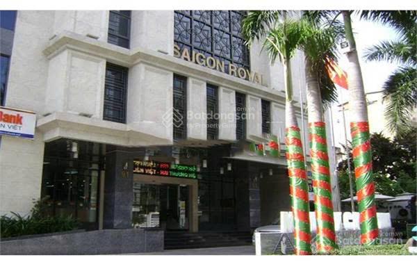 Tòa nhà mặt tiền Pasteur đoạn đường ngân hàng quận 1