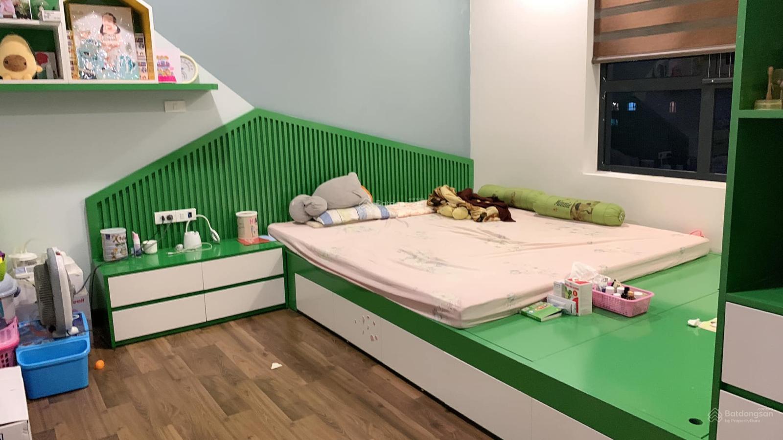 Tôi bán chung cư SME Hoàng Gia 100m2, 2 phòng ngủ, 2 vs, chỉ 3.x tỷ