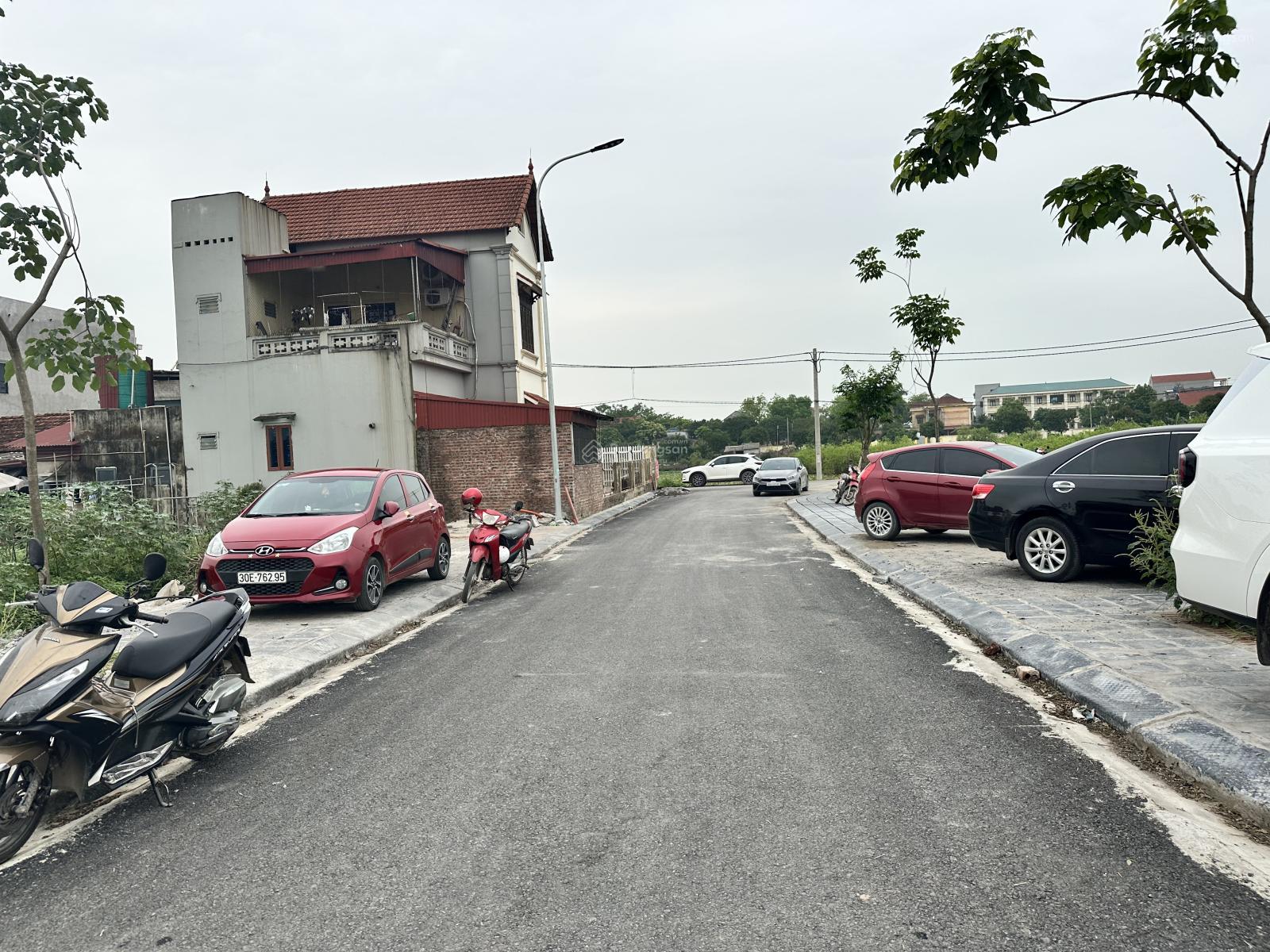 Đấu giá Đức Nhuận - Dạ Trạch cũ (Phạm Hồng Thái), đường 13.5m, 80.5m2, mặt tiền 5m. Giá đầu tư