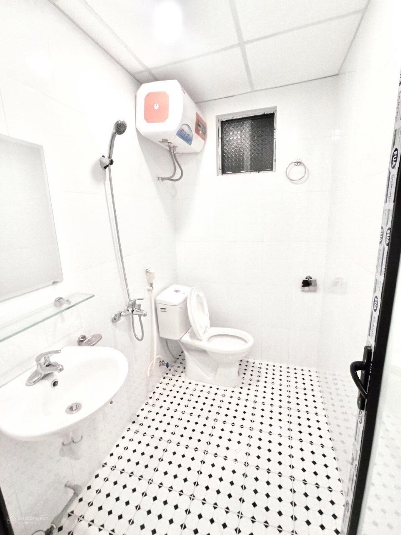 Căn hộ CCMN 40 m² / 1 ngủ 1 khách / 5,9 triệu full đồ - chính chủ