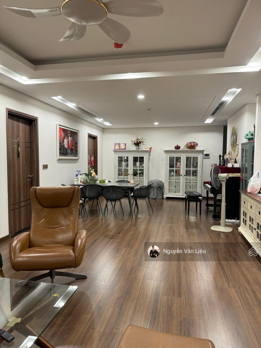 BÁN CĂN HỘ CHUNG CƯ GREEN DIAMOND 93 LÁNG HẠ, CĂN GÓC, 138M 3PN 2WC 2LOGIA, GIÁ 16.9 TỶ