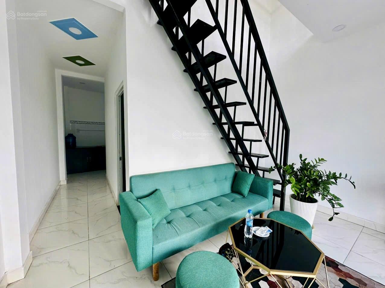 Ngộp bank nên cần bán gấp căn nhà mặt tiền đường nhựa Tám Bình Ngộp bank nên cần bán gấp căn nhà mặt tiền đường nhựa Tám Bình