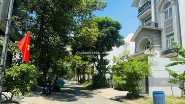 Bán lô đất 10x20m Thạnh Mỹ Lợi, xây 5 lầu, đường 12m, giá chỉ 175tr/m² - Sát TTHC Thủ Đức