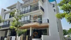 Cho thuê văn phòng nguyên căn gần Trương Văn Bang 10m*18m, hầm, 3 lầu, thang máy, 85 triệu/tháng