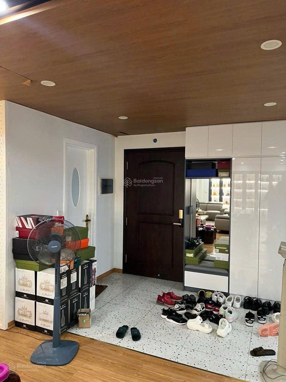 Siêu hiếm, cần thanh khoản gấp căn hộ góc siêu VIP 120m2 tại HC Golden City Siêu hiếm, cần thanh khoản gấp căn hộ góc siêu VIP 120m2 tại HC Golden City