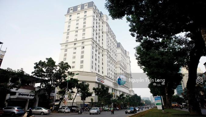 Bán penthouse 307m2 D2 Giảng Võ, view hồ Giảng Võ, cạnh Vin Giảng Võ, sổ đỏ đẹp, lâu dài 31.35 tỷ