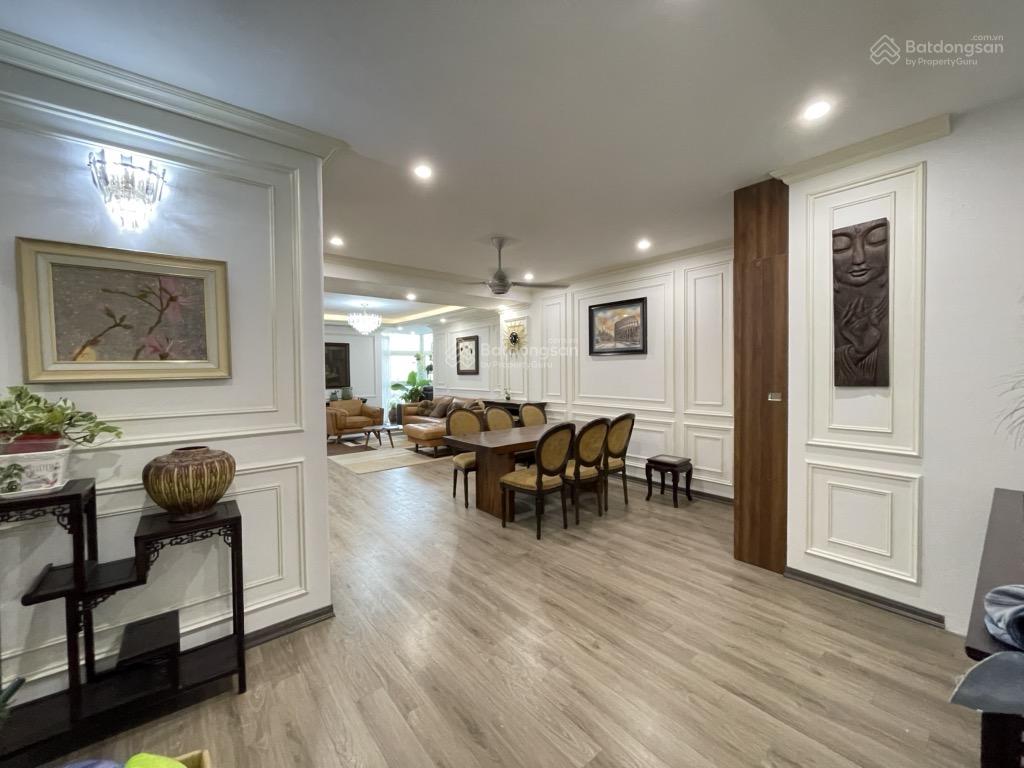 Căn hộ chung cư Resco 126m - 3 ngủ phòng khách rộng thênh thang phòng nào cũng có ánh sáng tự nhiên