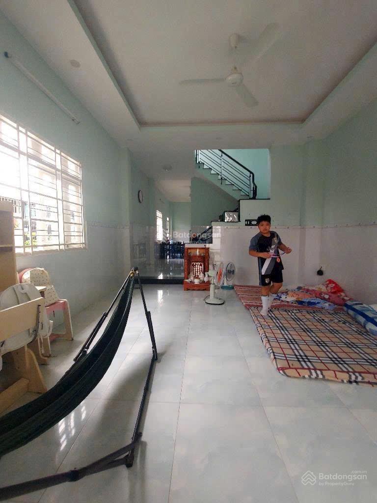 Cực hiếm bán nhà 2 tầng - hẻm xe hơi đua - khu vực phát triển mạnh giá tăng vụt theo thời gian