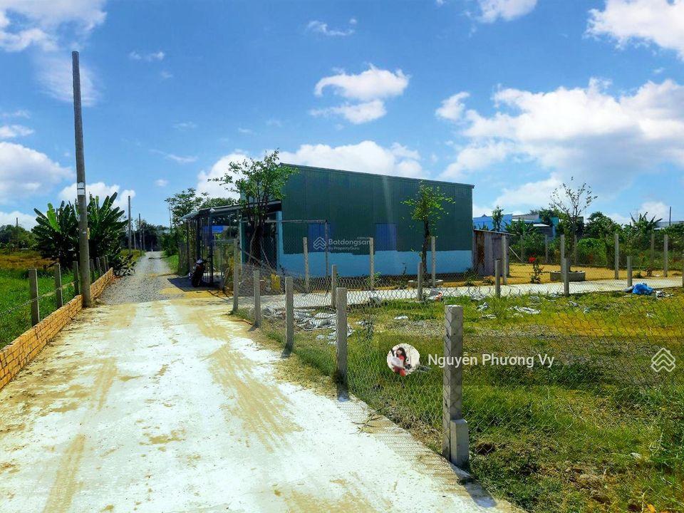 Chính chủ cần bán gấp MT đường Á Đông, Đức Hoà, 100m2, 715 triệu, SHR Chính chủ cần bán gấp MT đường Á Đông, Đức Hoà, 100m2, 715 triệu, SHR