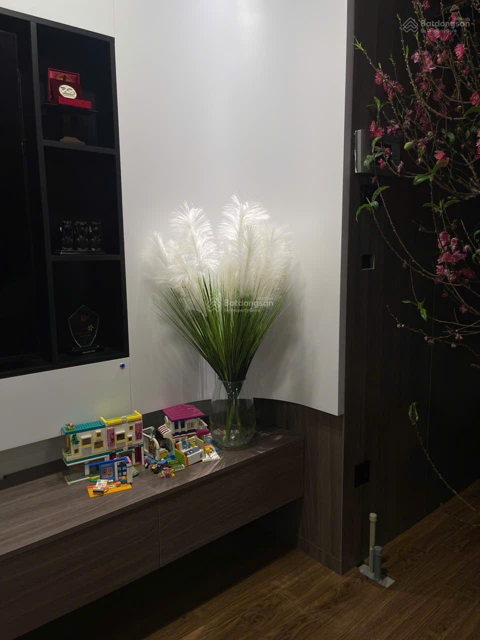 Bán căn hộ Udic Westlake Võ Chí Công, Tây Hồ, HN 168m2 với 3 ngủ, nội thất xịn, 14.5 tỷ