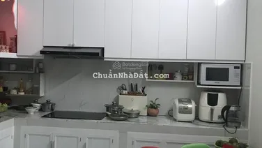 Cần bán căn hộ chung cư 5 tầng, Thái Thuận, Quận 2, DT 75m2, 2PN, 2WC giá 3tỷ450, LH 0909 960 ***