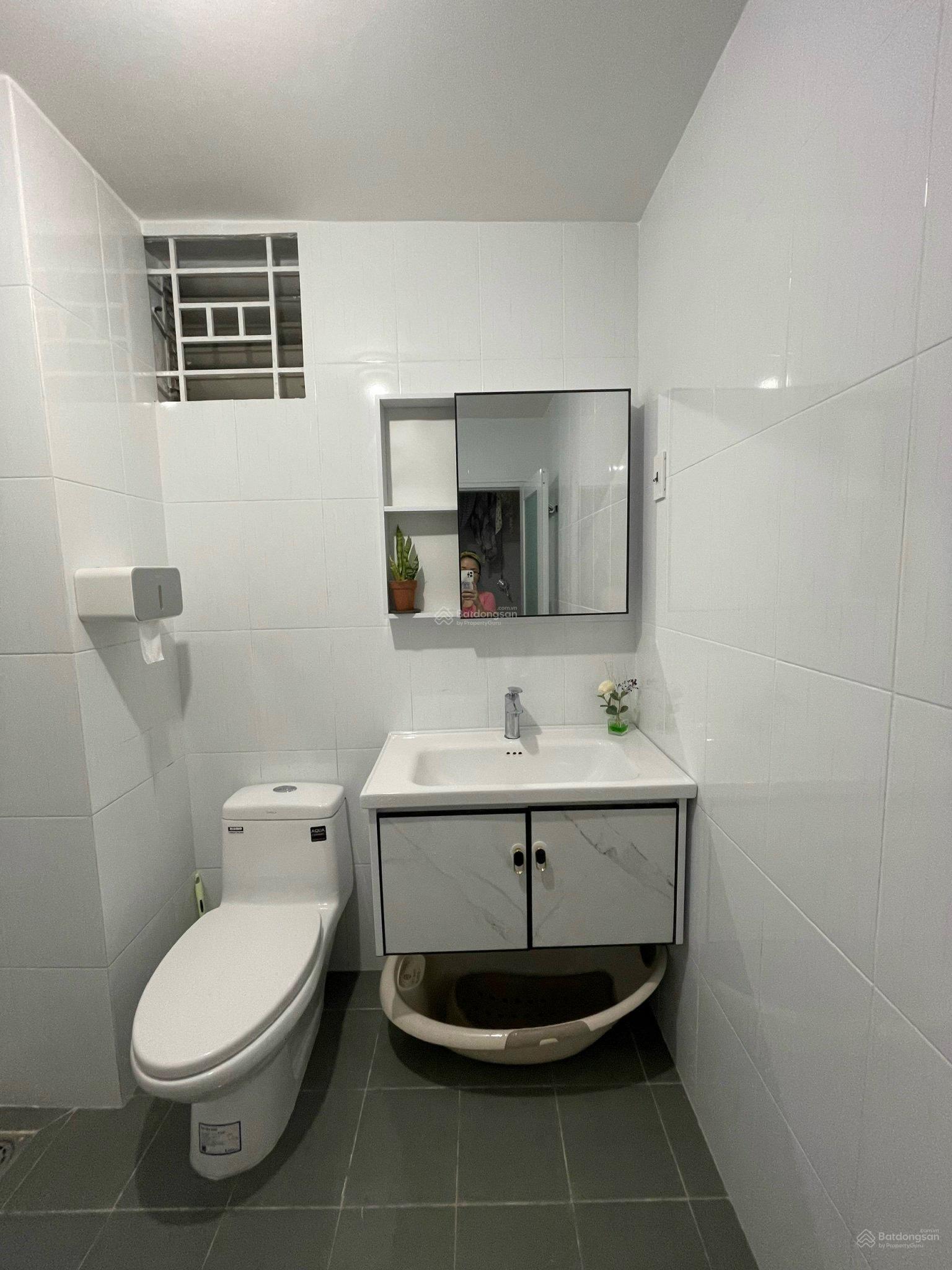 Cần bán căn hộ chung cư 5 tầng, Thái Thuận, Quận 2, DT 75m2, 2PN, 2WC giá 3tỷ450, LH 0909 960 ***