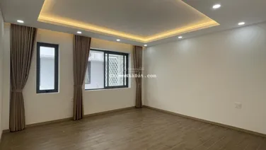 Cho thuê nhà Dương Hồng Garden House, giá cực chất 24 triệu, hơn 300m2 sàn sử dụng, nhà mới