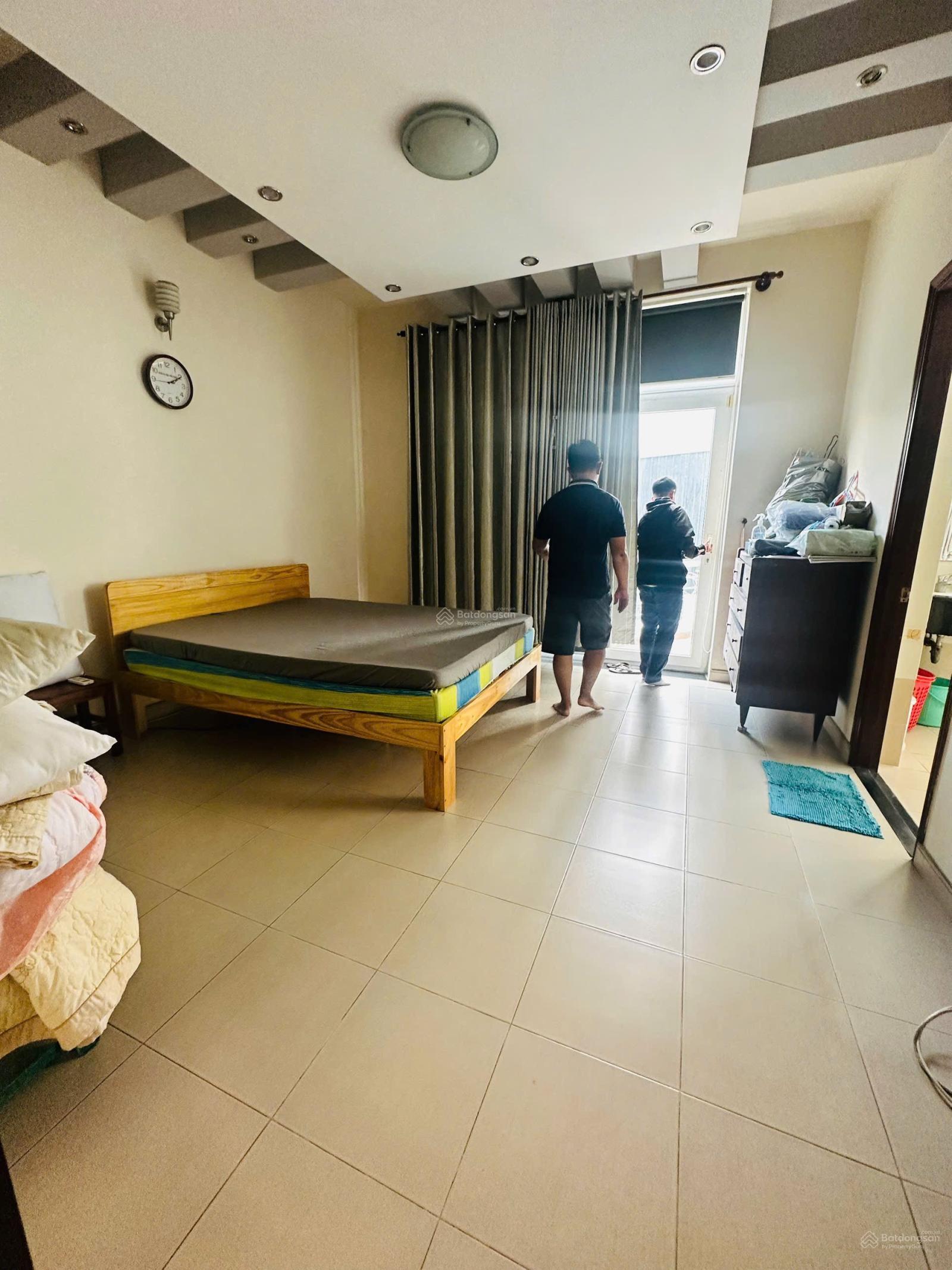 Cho thuê biệt thự view sông đường Bình Lợi, P13, Bình Thạnh. Giá chỉ 40tr/tháng