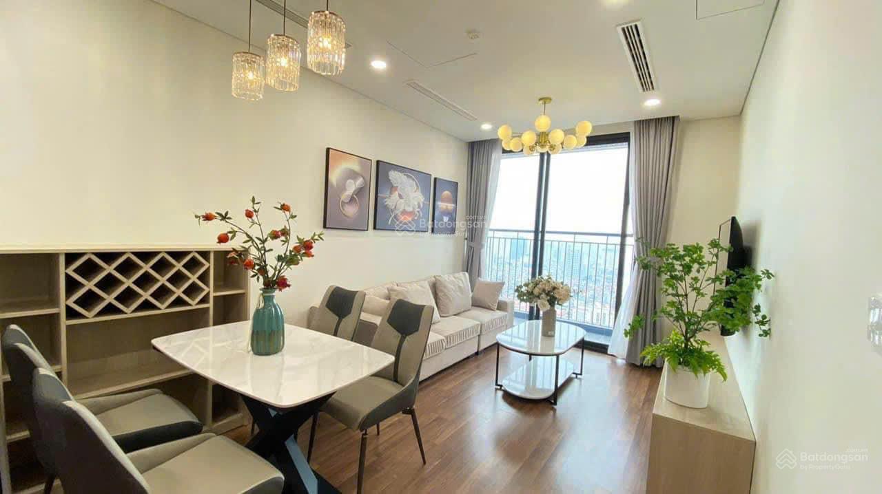 Gia đình chuyển công tác cần bán gấp căn 2PN hướng mát, view nội khu trong lành dự án Iris Garden