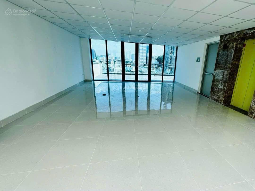 Cho thuê toà nhà góc 2 mặt tiền - số 15-17 Phổ Quang, Quận Phú Nhuận Cho thuê toà nhà góc 2 mặt tiền - số 15-17 Phổ Quang, Quận Phú Nhuận