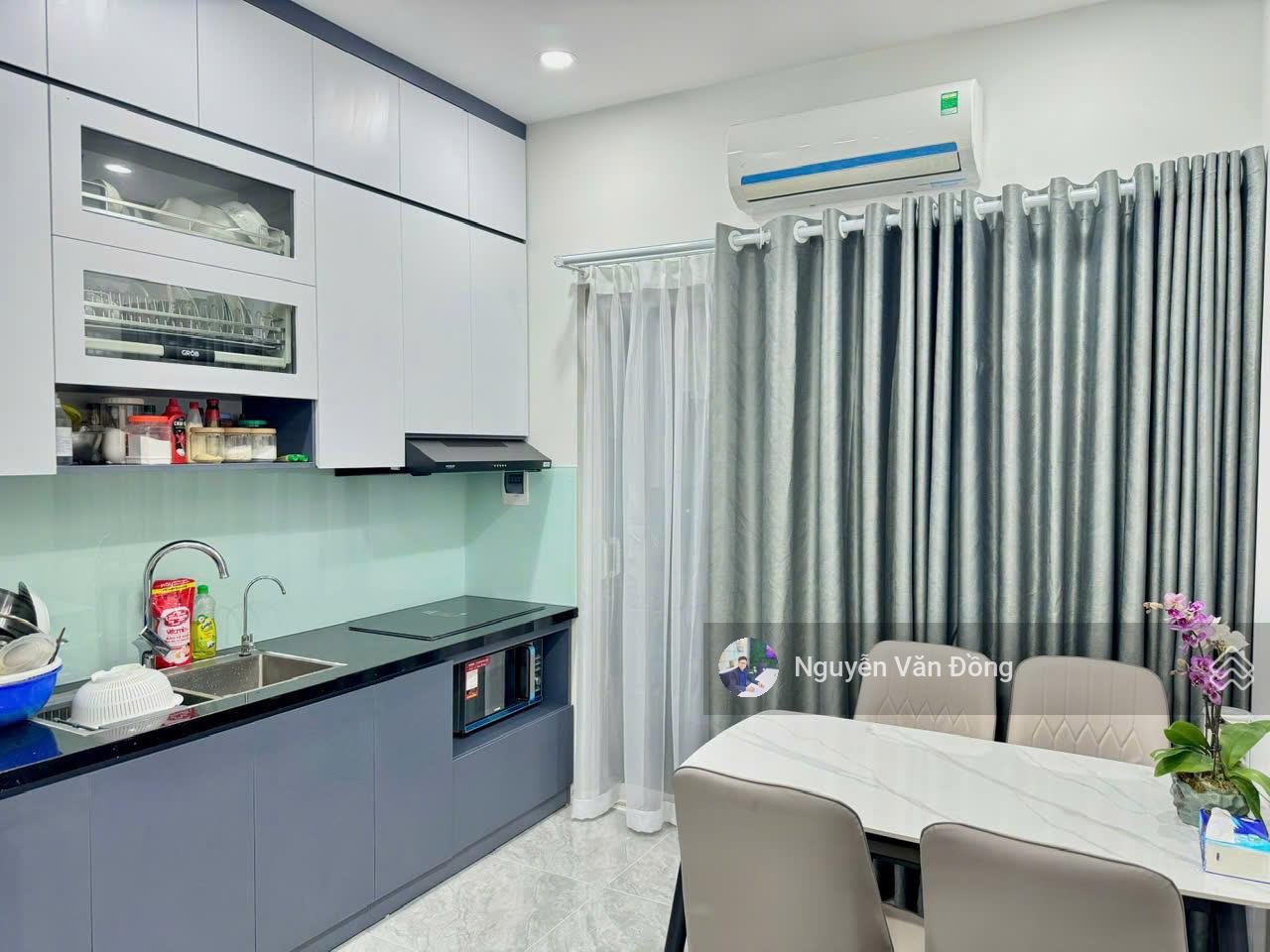 Gia đình tôi cần bán căn hộ KĐT Thành Phố Giao Lưu Phạm Văn Đồng, sổ đỏ sẵn, nhà đẹp bàn giao ngay Gia đình tôi cần bán căn hộ KĐT Thành Phố Giao Lưu Phạm Văn Đồng, sổ đỏ sẵn, nhà đẹp bàn giao ngay