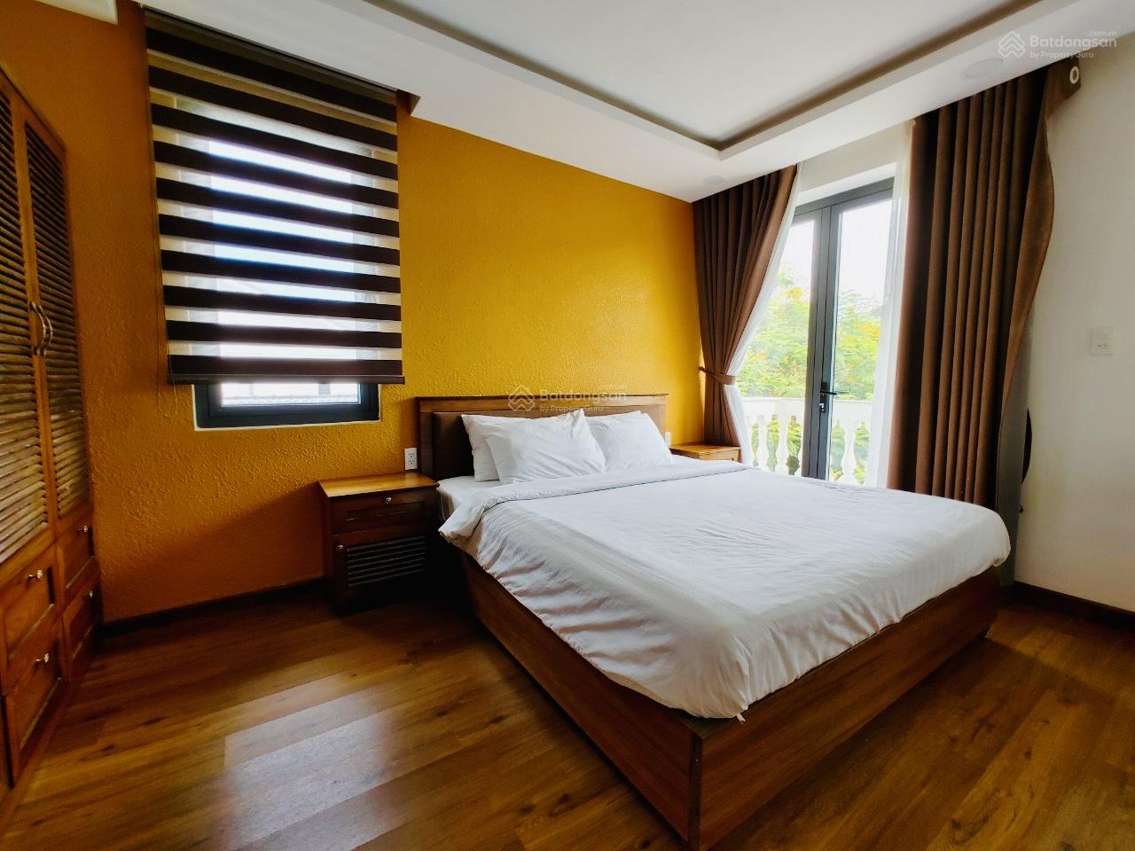 Bán biệt thự An Viên, Nha Trang. 180m2, 4 tầng 6 ngủ, có phòng karaoke, Giá 22,5 tỷ (Có TL)