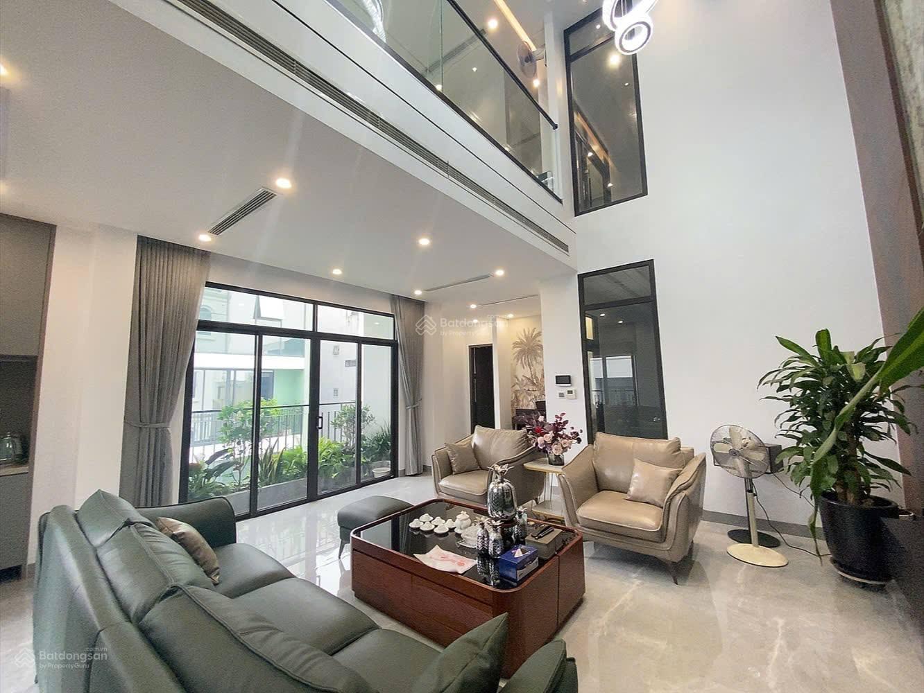 Chính chủ cần bán gấp lô góc đg Mậu Lương - 80m2, 7 tầng thang máy - kinh doanh - văn phòng - spa