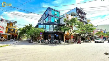 Nhà 3 tầng mặt tiền đường Nguyễn Phong Sắc giao đường Trường Chinh