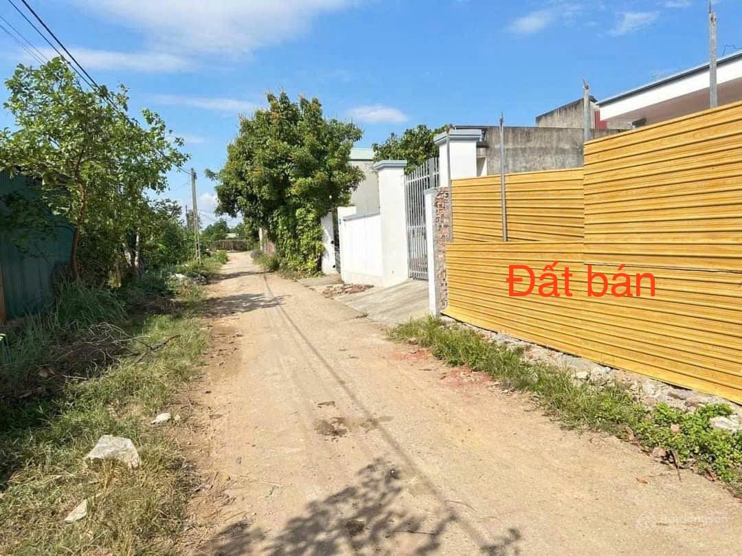 Bán mảnh đất bìa làng - Full thổ cư tại Thôn Nam Cương, Hiền Ninh, Sóc Sơn, Hà Nội. Giá đầu tư