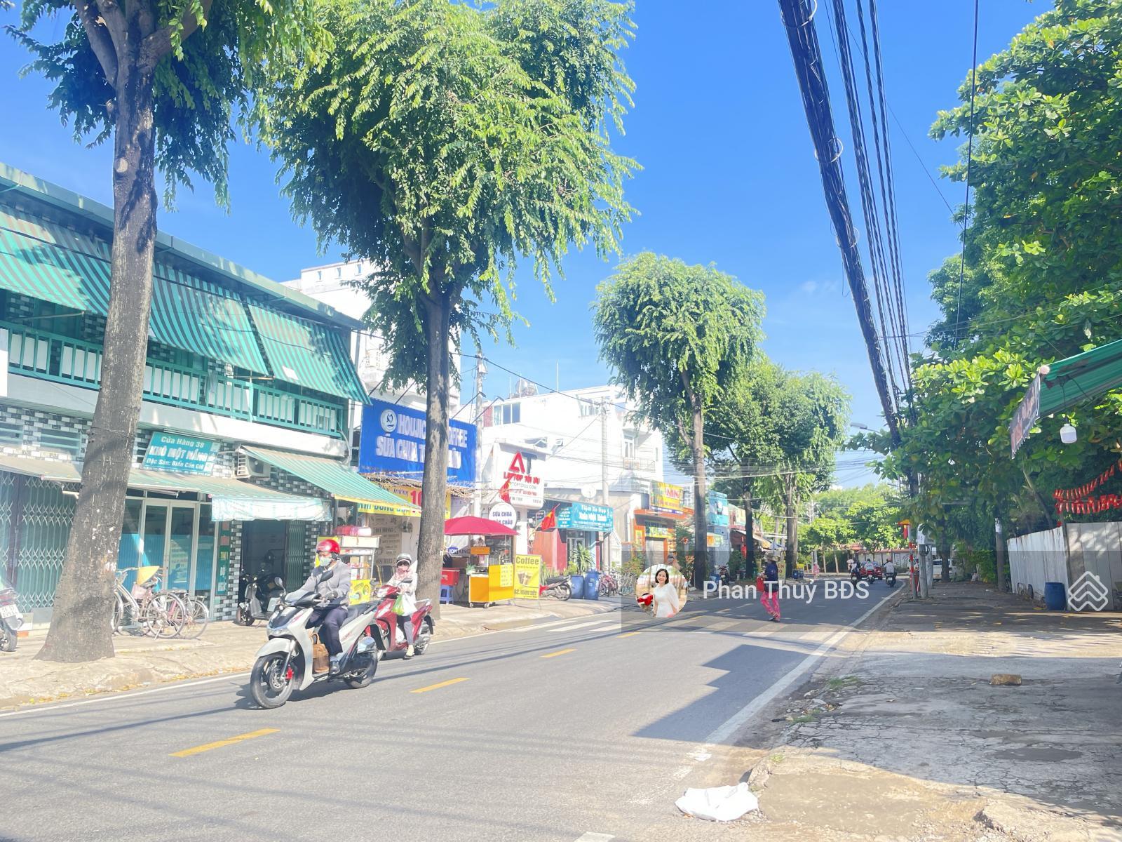 Đất 70.9m2 đường 5, Linh Trung giá chỉ 4,5 tỷ Đất 70.9m2 đường 5, Linh Trung giá chỉ 4,5 tỷ