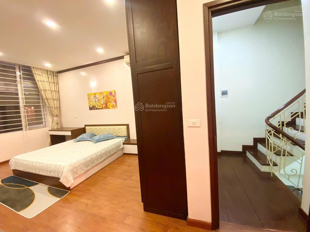 Bán nhà Tây Mỗ - 42m2 x 4PN - Nhà dân xây - Full nội thất xịn- Ngõ nông - Ô tô đỗ cửa - Giá 6.3 tỷ
