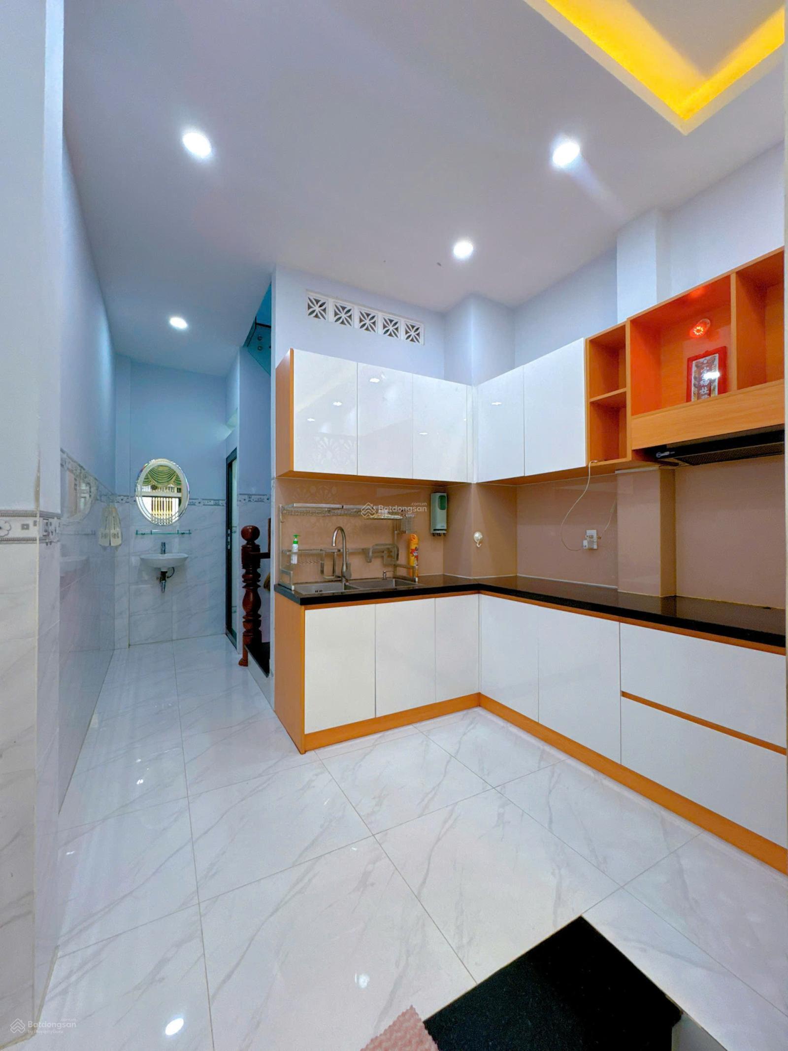 Sổ chính chủ bán nhà Điện Biên Phủ Bình Thạnh, 27m2, 1ty799 bao sang tên Sổ chính chủ bán nhà Điện Biên Phủ Bình Thạnh, 27m2, 1ty799 bao sang tên