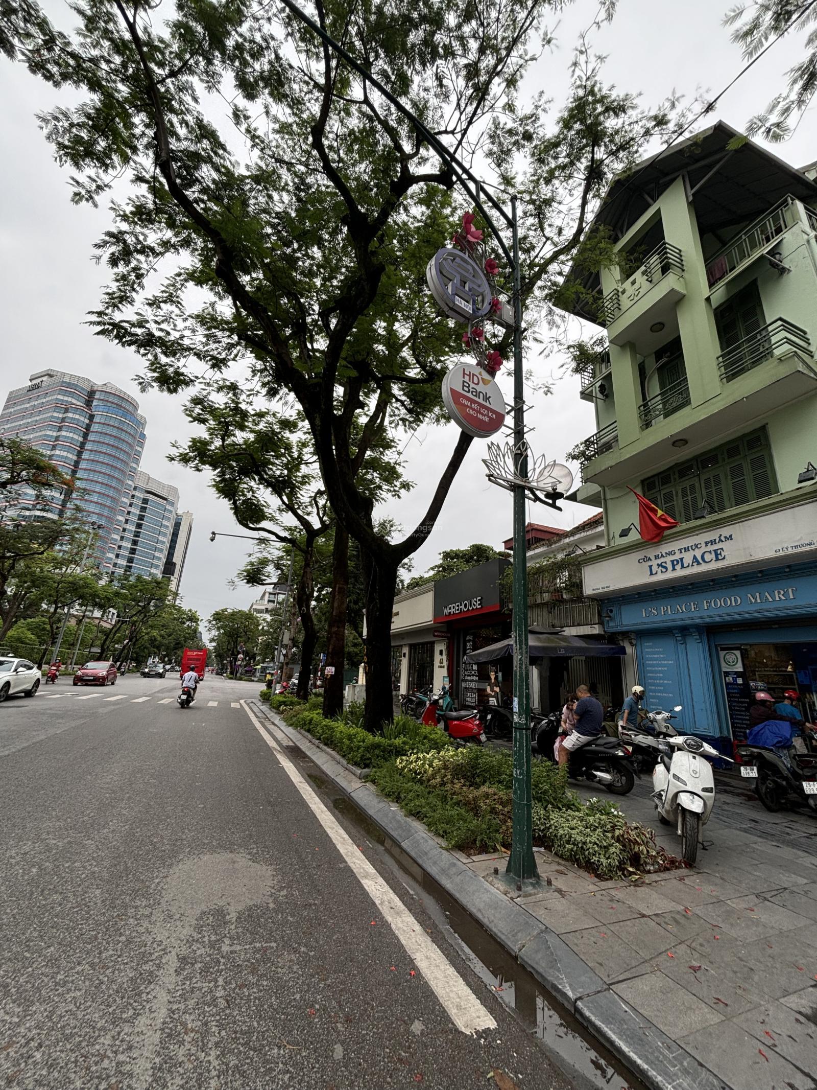 95 tỷ mặt phố Lý Thường Kiệt, 100m2 6 tầng thang máy 3 mặt thoáng, vỉa hè rộng 2 chiều, kinh doanh