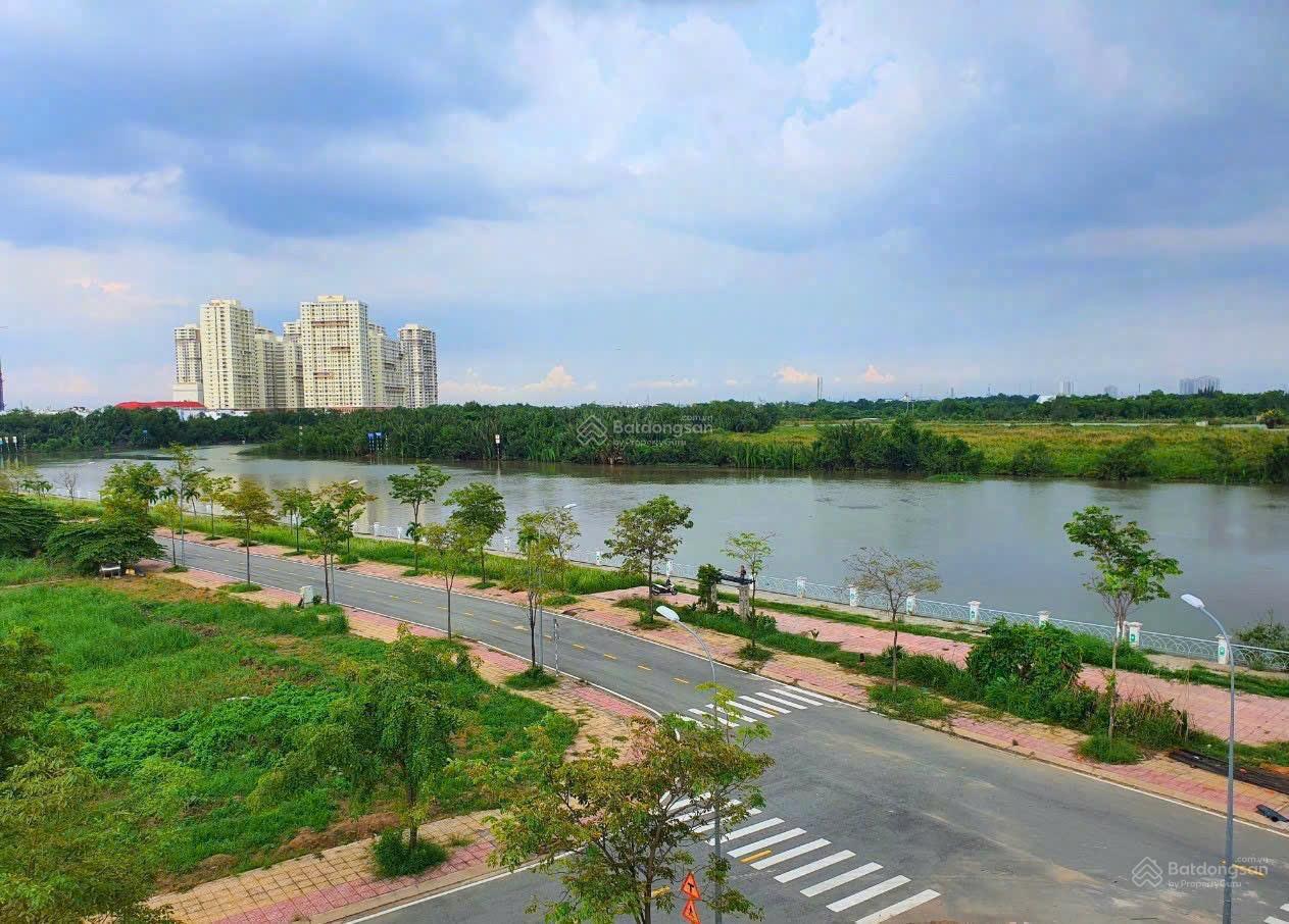 Đất biệt thự Bộ Công An Phạm Hữu Lầu giá tốt 12x25m2 giá 72 triệu/m2 sổ hồng 0374 172 *** coi đất