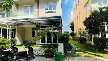 Nhà hoàn thiện chính chủ gửi bán DT 75m2 gía 10.3 tỷ TL LH Em Hương