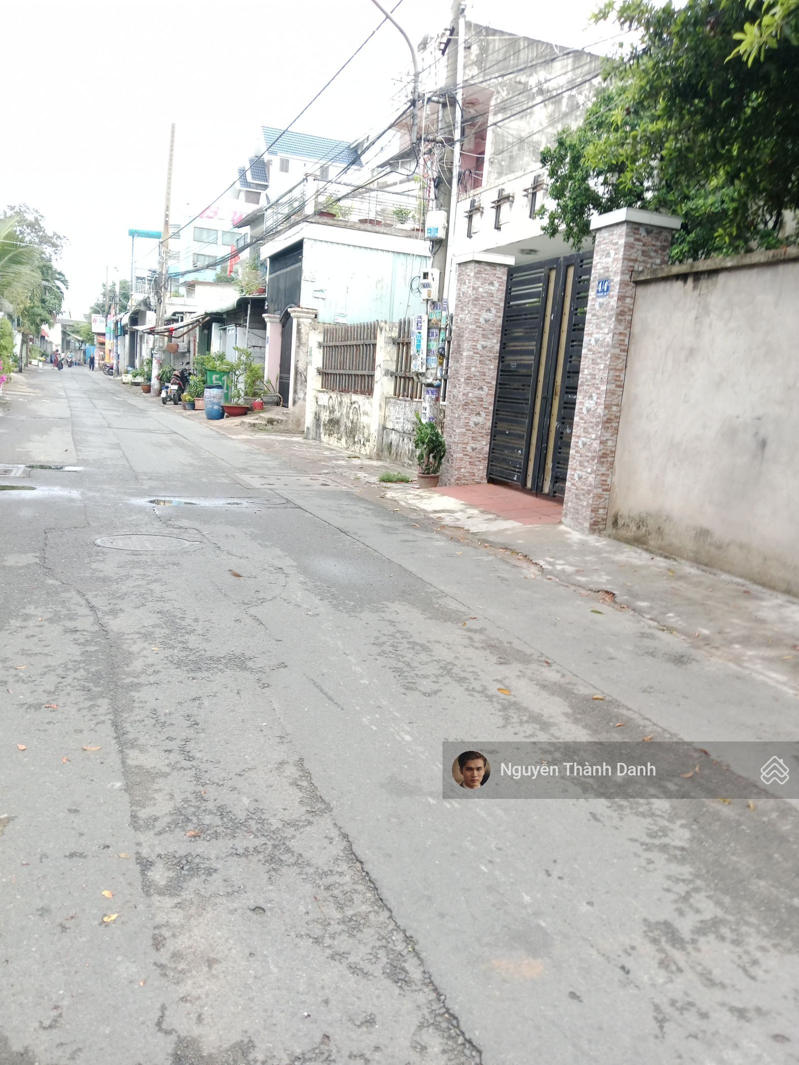 Đất ngộp 190m2/800tr. Thị trấn Tân Thành, Bắc Tân Uyên, BìnhDương. Gần Chợ Tân Thành. Sổ hồng riêng