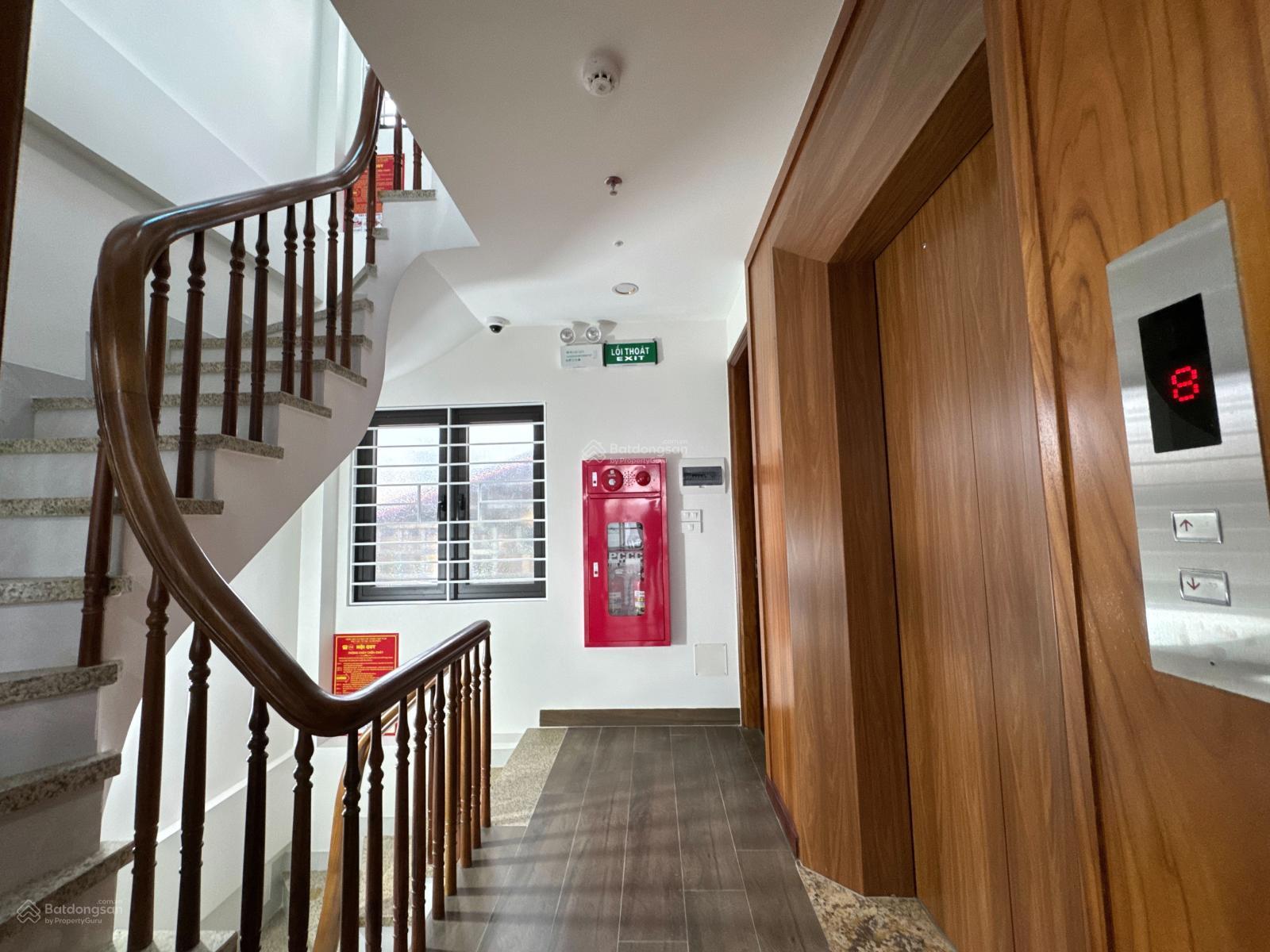 HOT! PL Nguyên Hồng nhà mới tinh, Gara - thang máy, PCCC đầy đủ, Khu dân trí cao nhiều tiện ích