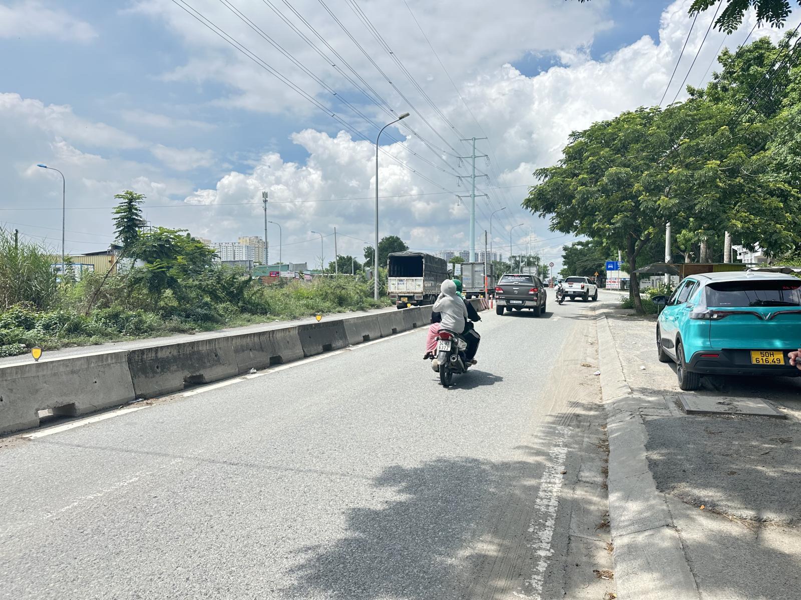 Bán gấp 4.093,2m2 đất CLN (57,99m x 70,58m) mt đường Võ Chí Công giá chỉ 30tr/m2