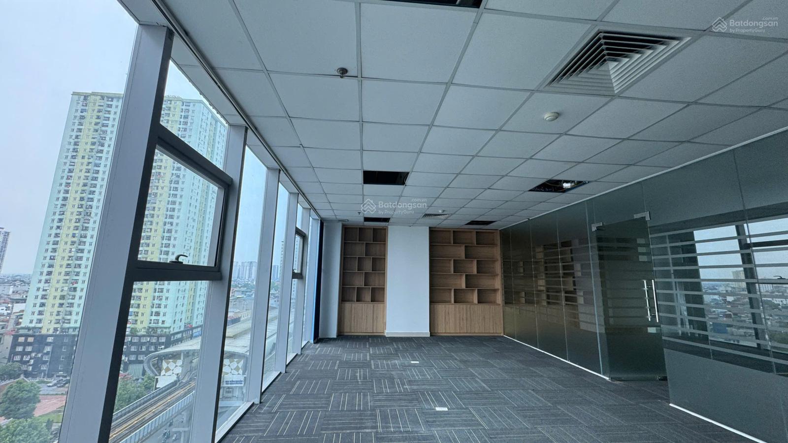 Cho thuê văn phòng view đẹp hướng đường trần phú cạnh ga Văn Quán, tòa nhà Hồ Gươm Plaza, Hà Đông Cho thuê văn phòng view đẹp hướng đường trần phú cạnh ga Văn Quán, tòa nhà Hồ Gươm Plaza, Hà Đông