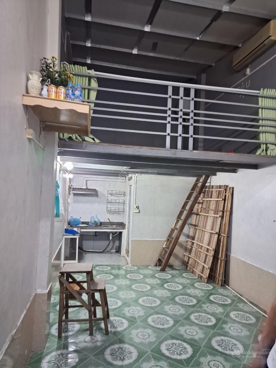 chính chủ cho thuê nhà khu phân lô học viện chính trị ngõ 8 ngô quyền,33m * 1,5 tầng,giá 5,5 triệu