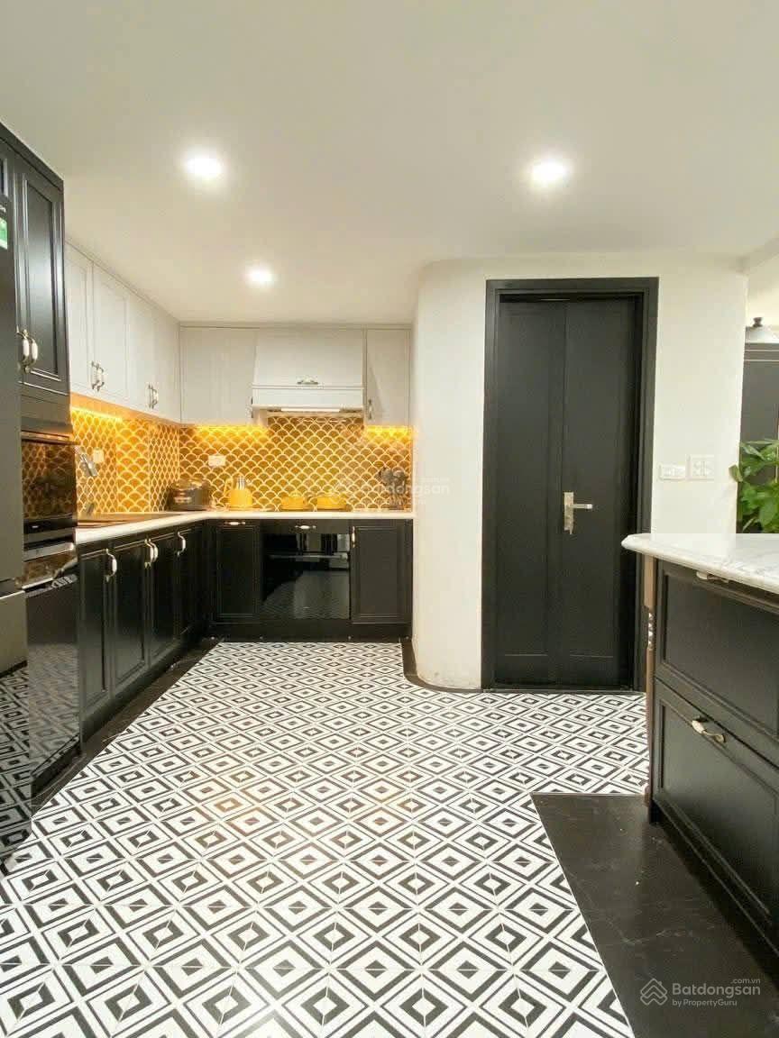 Bán nhà phân lô Giảng Võ Cát Linh - Đống Đa - 1 nhà ra phố móng 7 tầng - nhà xây cực đẹp - 2 thoáng Bán nhà phân lô Giảng Võ Cát Linh - Đống Đa - 1 nhà ra phố móng 7 tầng - nhà xây cực đẹp - 2 thoáng