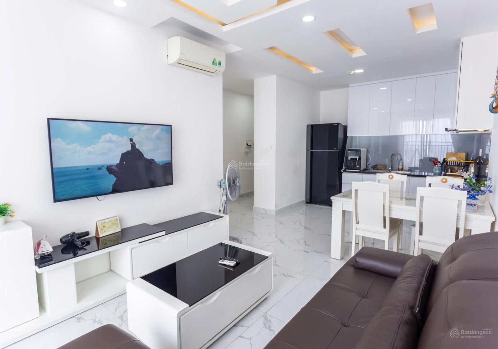 Bán CC 2PN tại Nguyễn Hữu Thọ, Q7, HCM giá cực chất 4,7 tỷ, 76m2