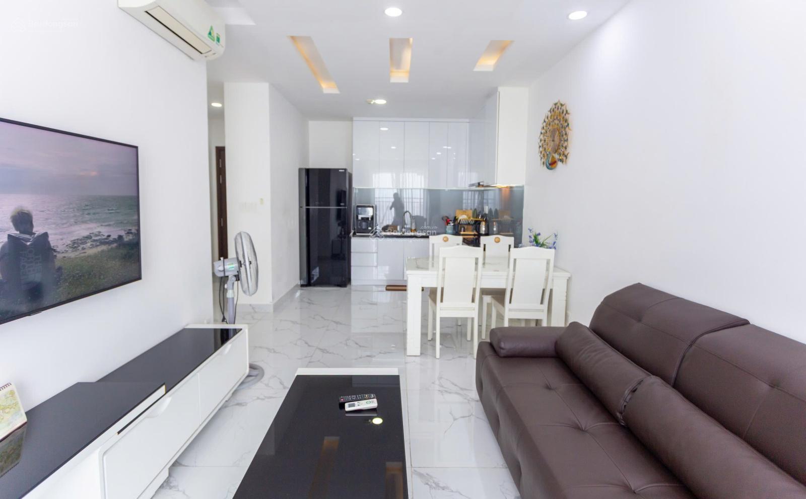 Bán CC 2PN tại Nguyễn Hữu Thọ, Q7, HCM giá cực chất 4,7 tỷ, 76m2