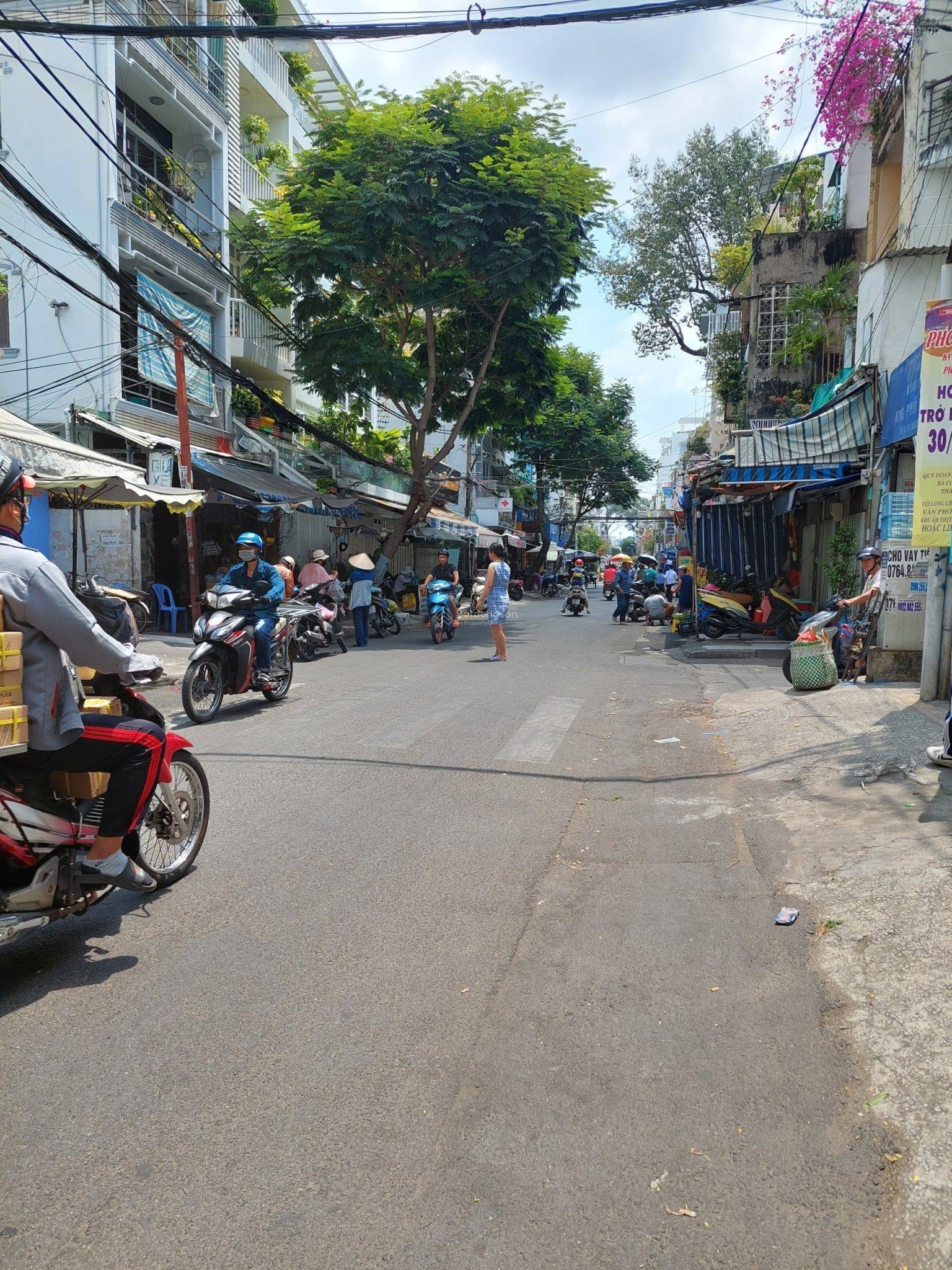 Bán nhà mặt tiền đường Nguyễn Giản Thanh Phường 15 Quận 10 16x6 giá 30 tỷ tl