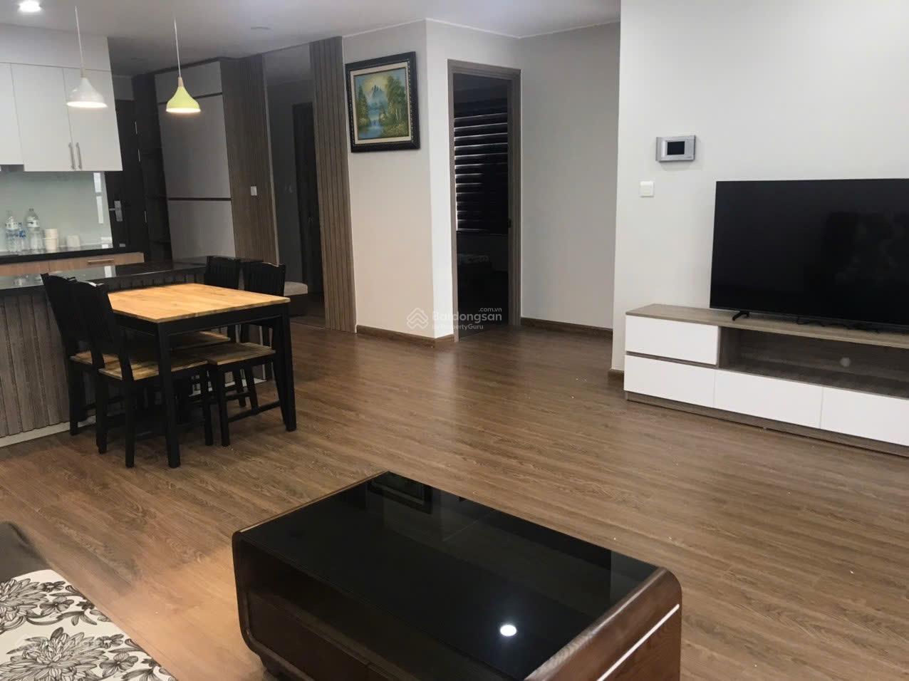 Cho thuê căn hộ chung cư 671 Hoàng Hoa Thám, Ba Đình, 112m, 2PN, nhà rất đẹp, 15 tr/tháng