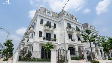 Bán biệt thự Solasta Masion. Diện tích 212m2. Xây thô hoàn thiện mặt ngoài. Lh 0983 983 ***